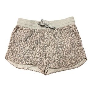 Maurice’s green animal print camo look cotton blend shorts Size Small